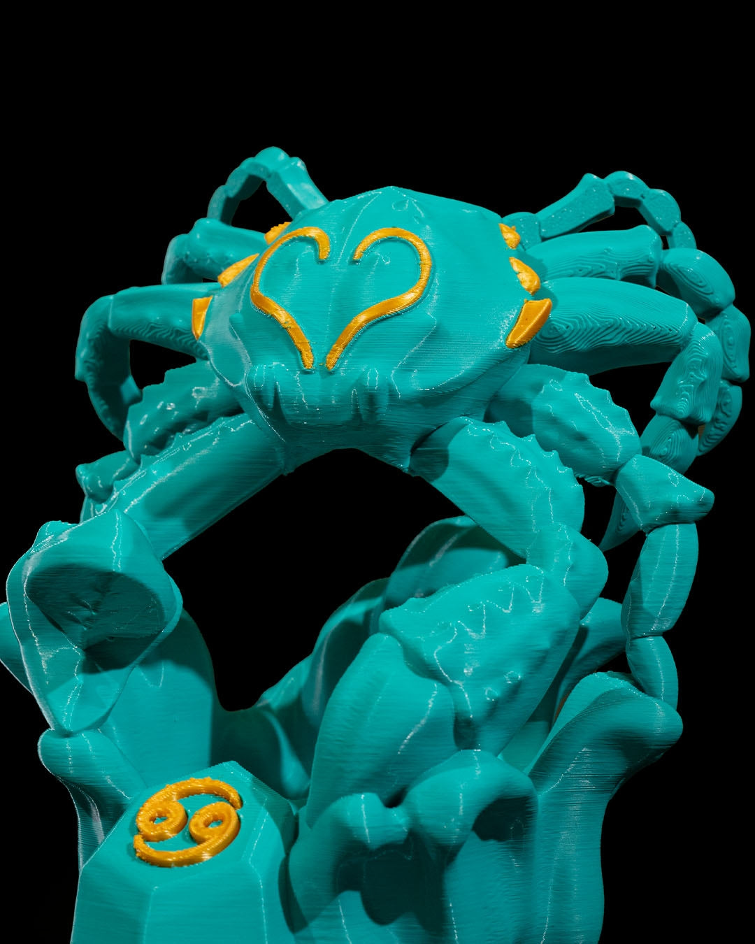 ♋️ Cancer – The Nurturer of the Zodiac, Guardian of Heart and Home
