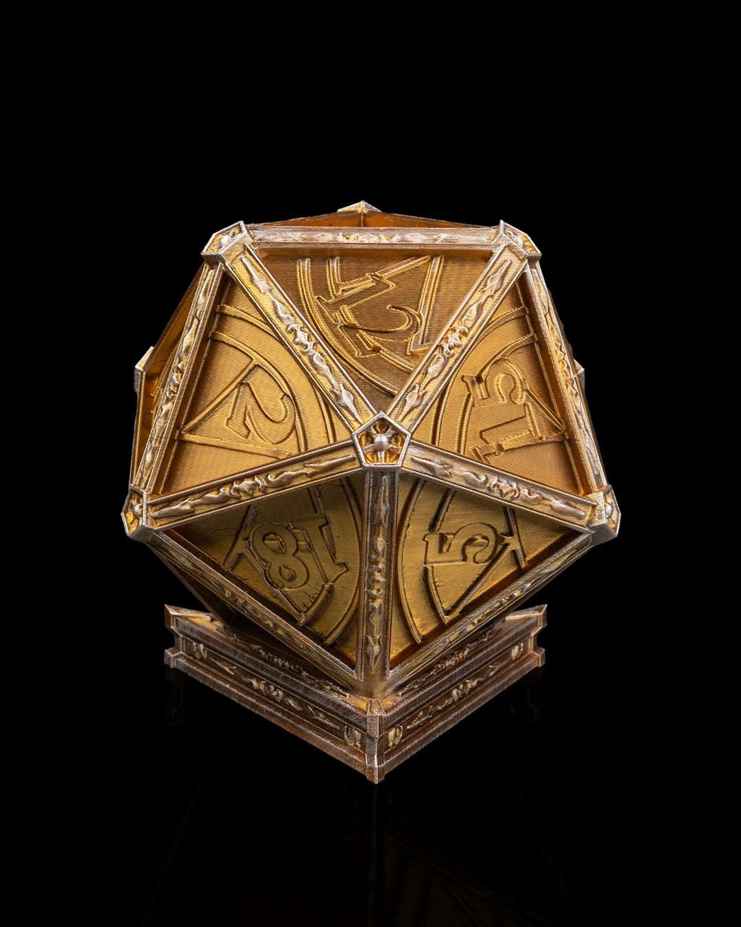 The Arcane D20 Planter