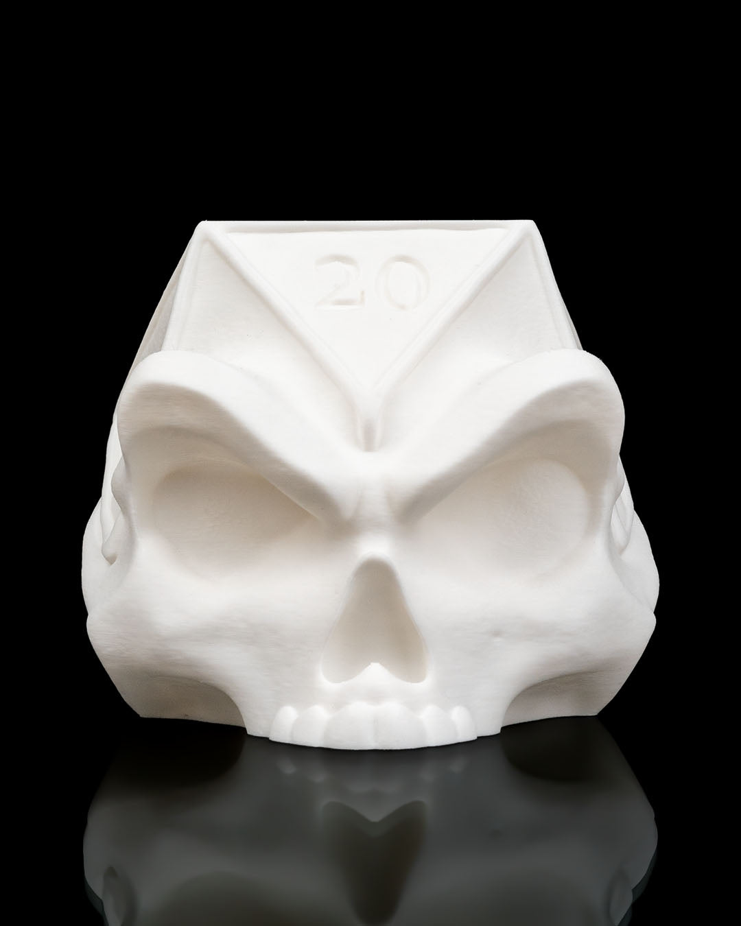 🎲💀 Critical Bloom D20 Skull Planter of Fate