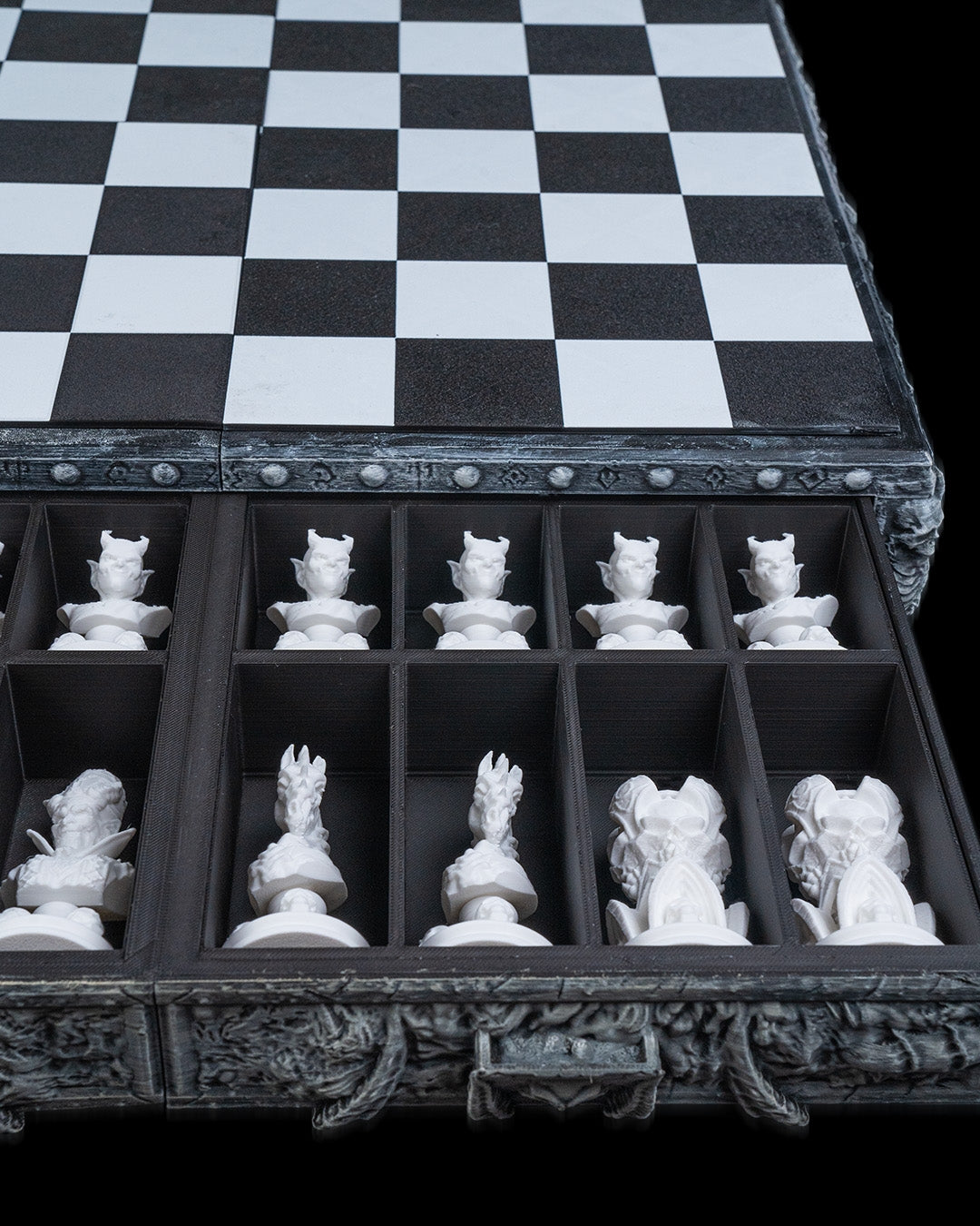 ♟️🔥 Demonic Chess Set – Summon Your Next Move