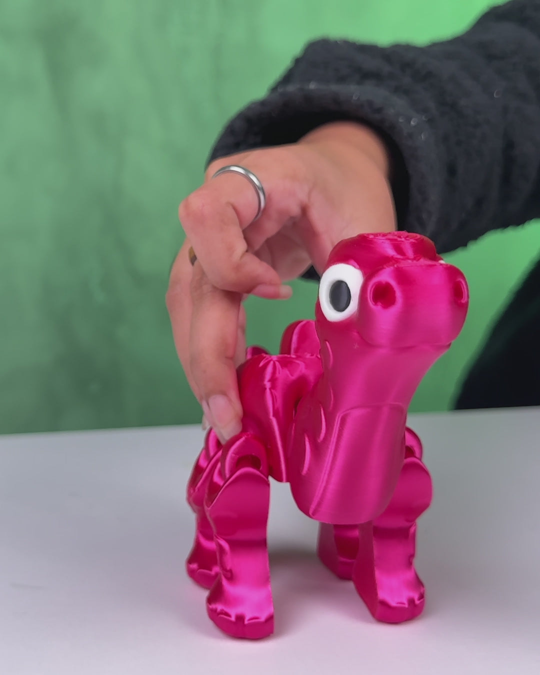 🦕 Apatosaurus – The Gentle Giant of the Flexi Era